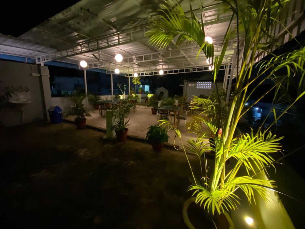 La Paradise Residency Pondicherry Exterior foto